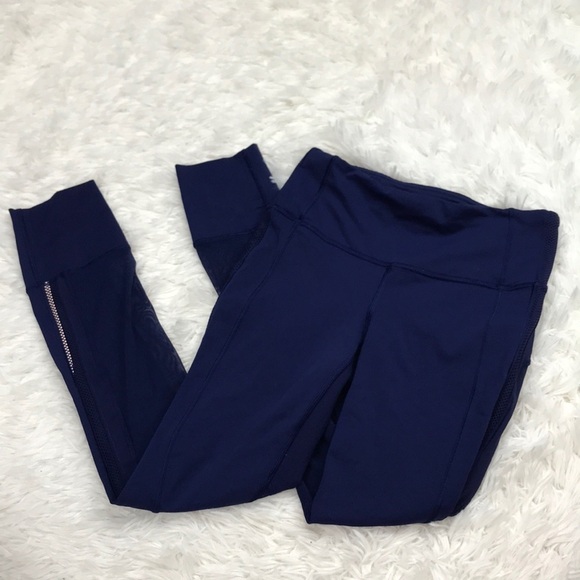 🔥$SALE$🔥 Lululemon Hit It 7/8 Tight (25") Hero Blue - Picture 1 of 12